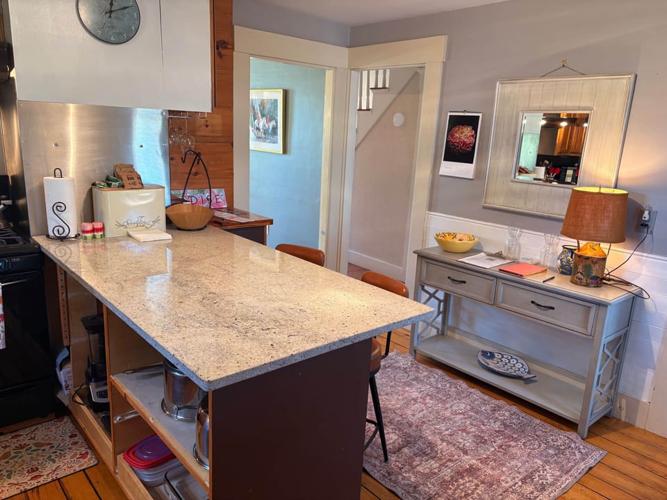 full kitchen