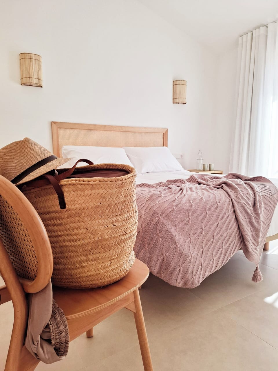Basic Room, Mountain View | Free WiFi