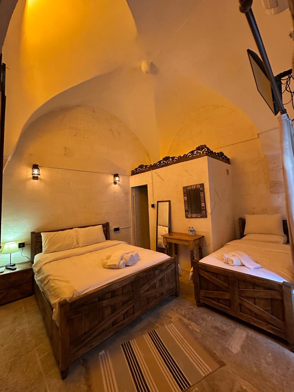 Room, Courtyard View | Free WiFi, bed sheets