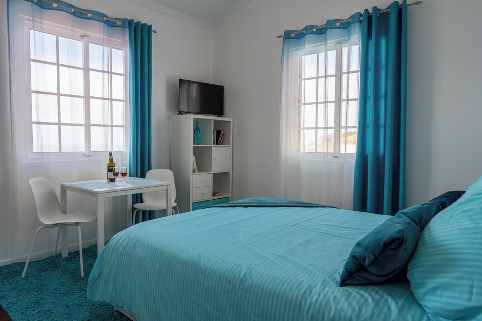 Deluxe studio Azul, sea view | Individually decorated, individually furnished, free WiFi, bed sheets