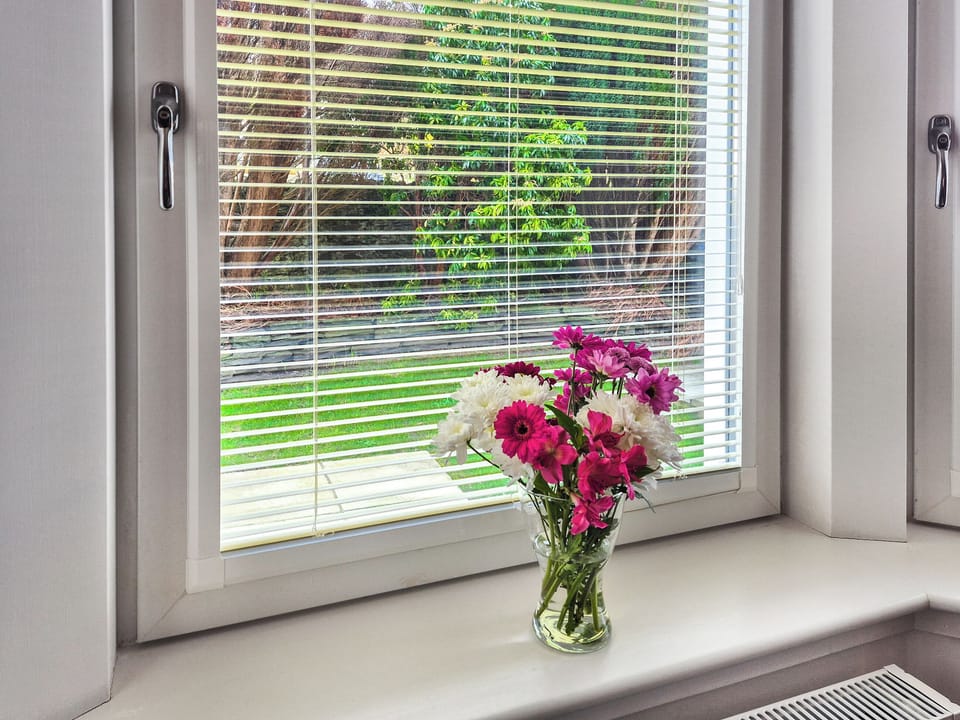 Interior | Lena&rsquo;s Corner, Dunoon