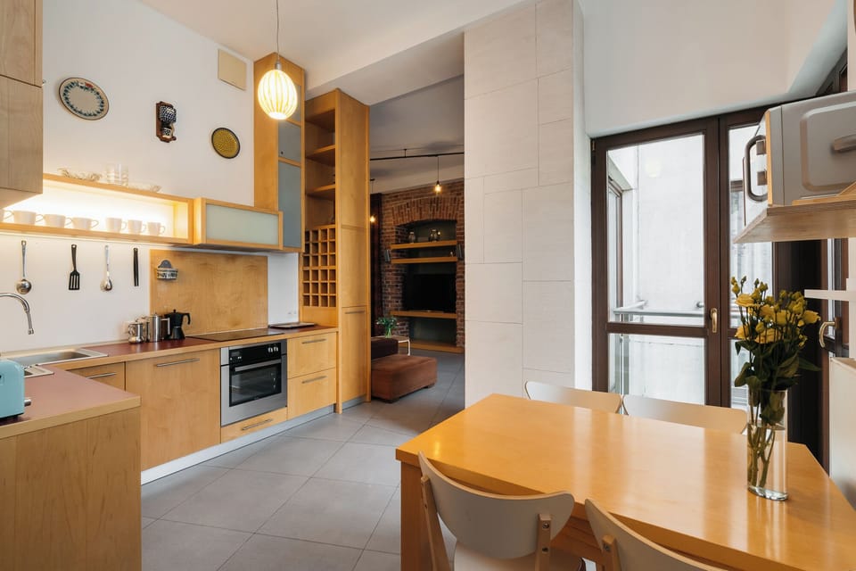 Apartment, Non Smoking | Private kitchen | Coffee/tea maker, electric kettle, toaster, griddle