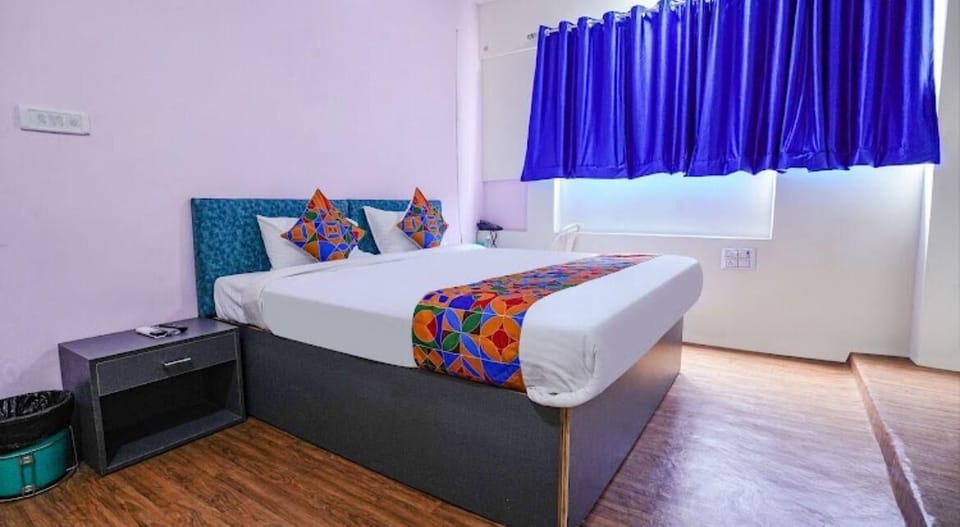Standard Room | Desk, free WiFi