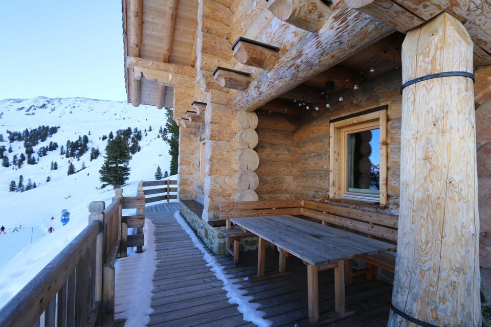 House | Balcony