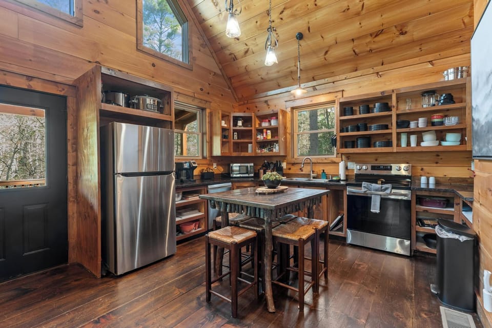Fully stocked kitchen