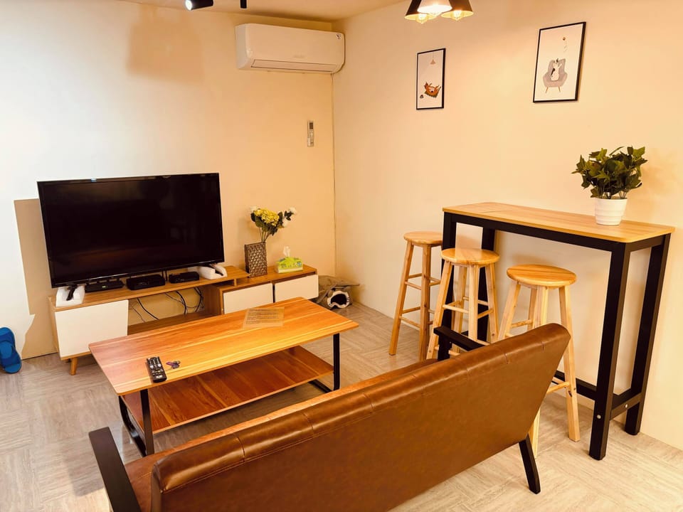 Classic Apartment | Living area