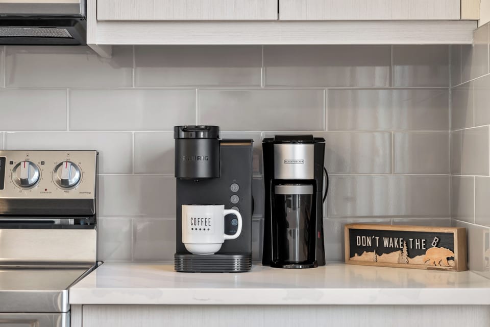 Two coffee options available for guests. 