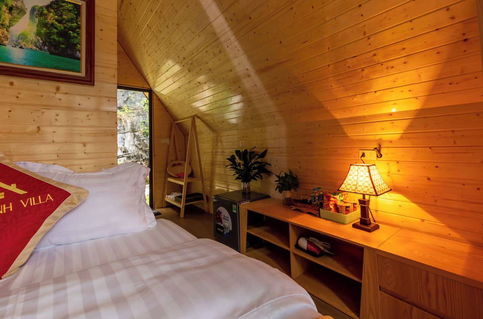 Deluxe Bungalow, Mountain View | Minibar, blackout drapes, soundproofing, free WiFi