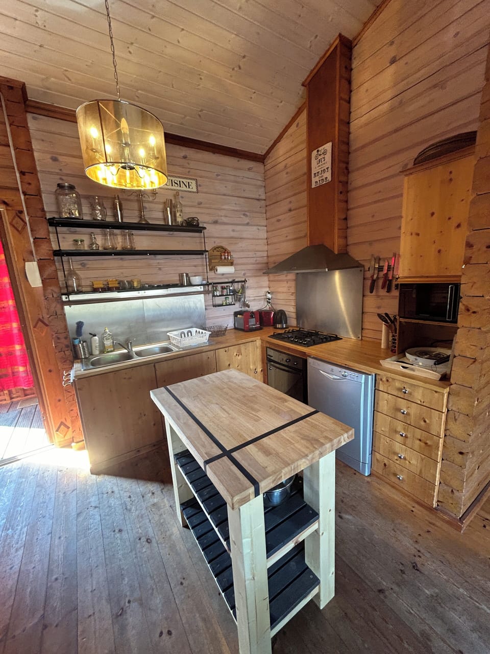 Private kitchen