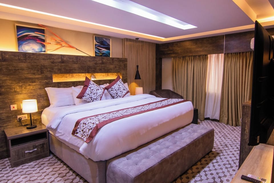 Junior Room, Balcony, City View | Desk, laptop workspace, blackout drapes, soundproofing