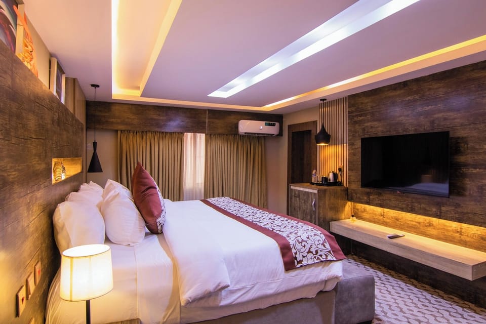 Junior Room, Balcony, City View | Desk, laptop workspace, blackout drapes, soundproofing