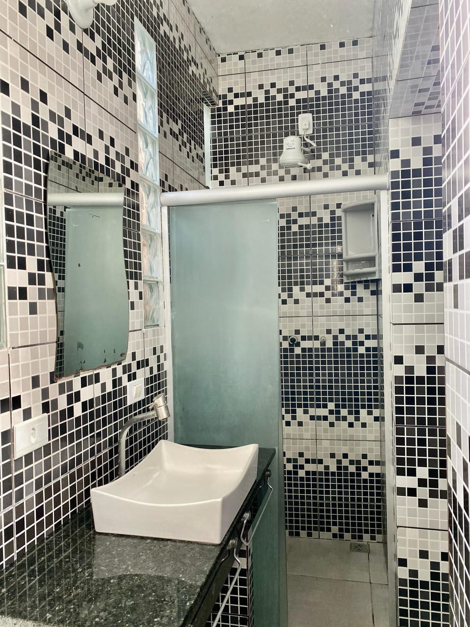 Shower, towels, soap, shampoo