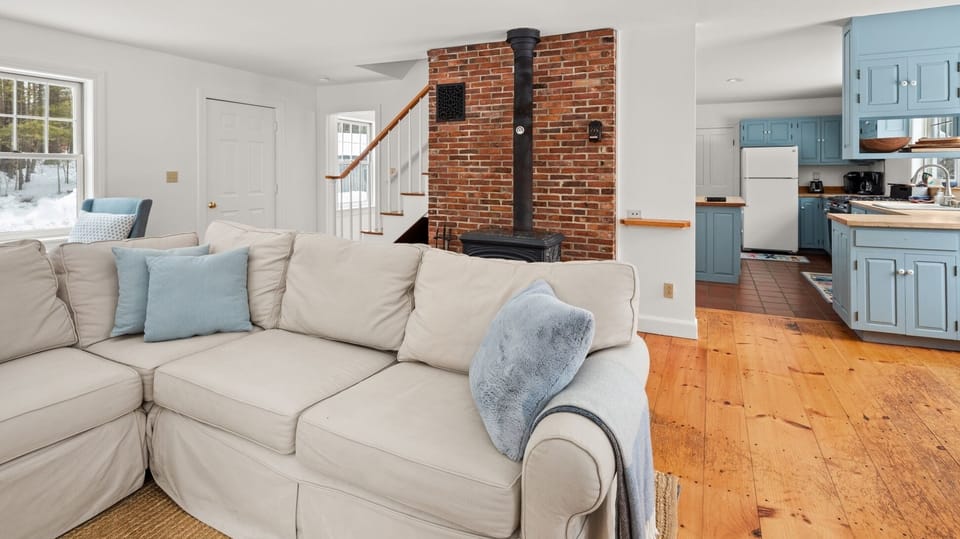 House, 3 Bedrooms | Living area | Smart TV