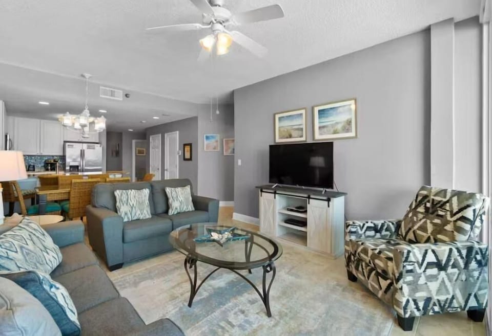 Condo, Multiple Beds (Lighthouse 513) | Living area | TV