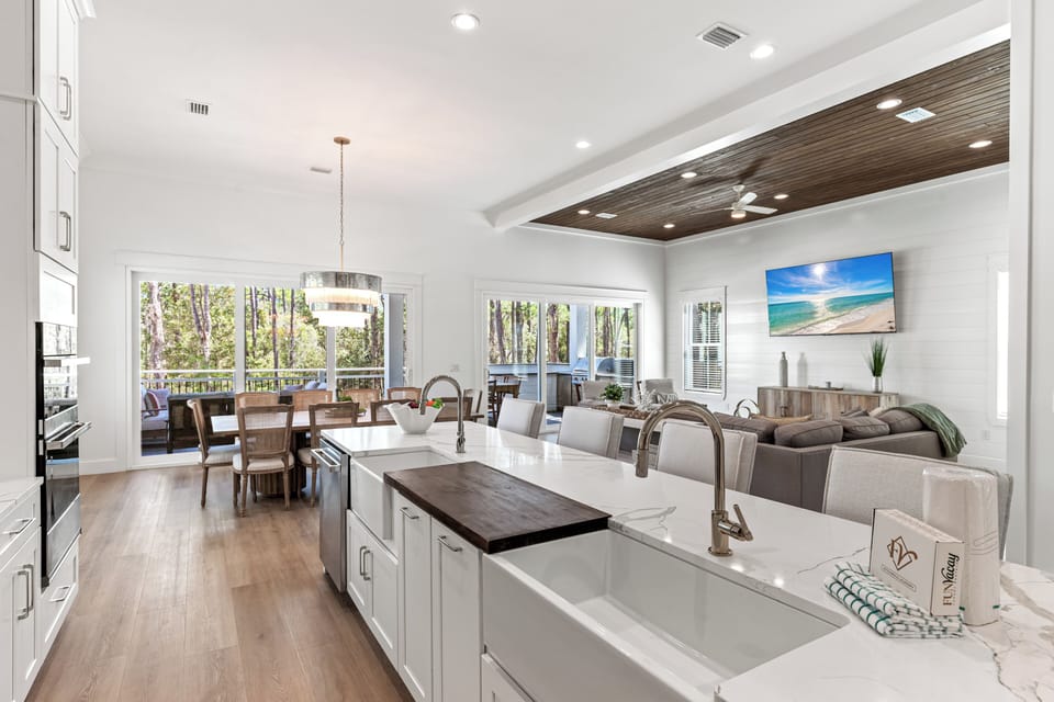 2nd Floor Open Concept Kitchen, Dining, Living