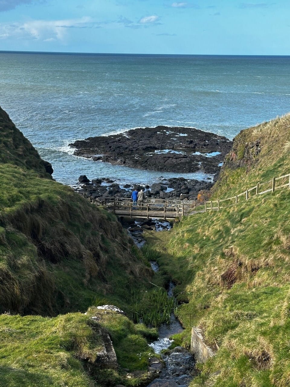 Ballyreagh Headland - 2 Minutes walk from Apartment