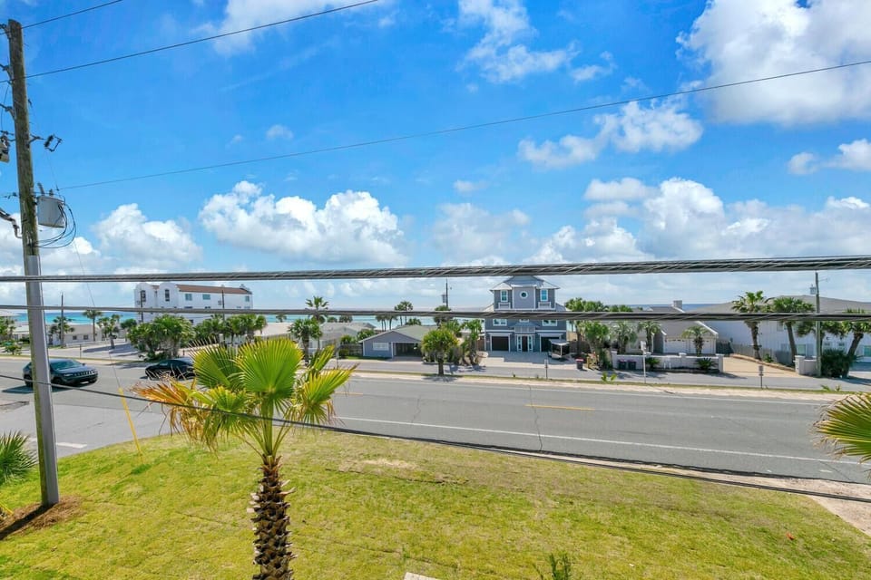 House, Multiple Beds (Golden Seashell East) | Parking | Free self parking