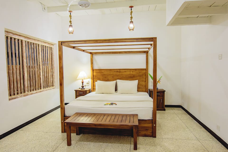 Deluxe Double Room, Garden View | Desk, free WiFi