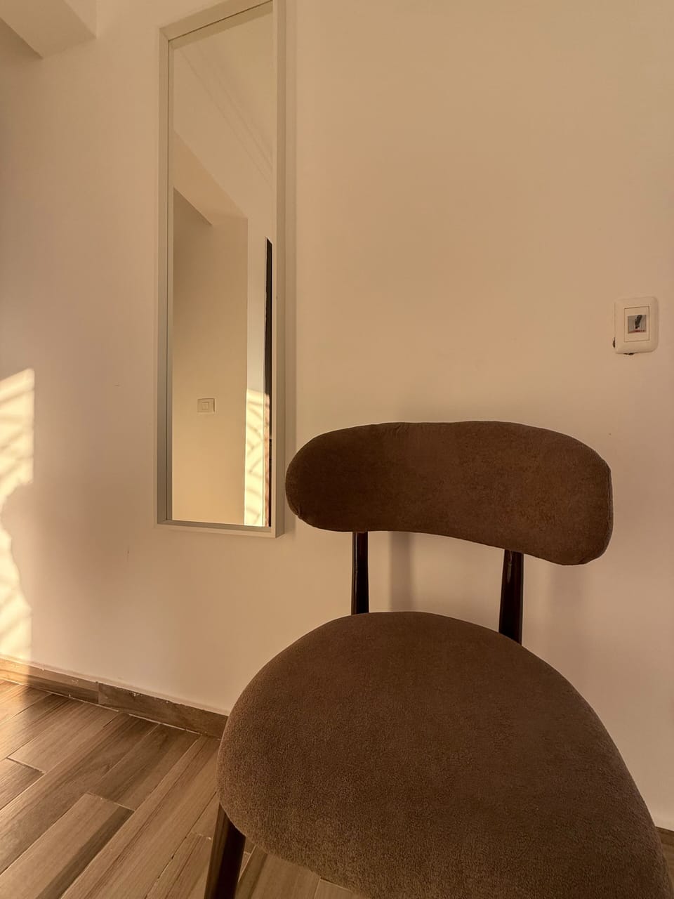 Apartment, 3 Bedrooms, Smoking | Living room