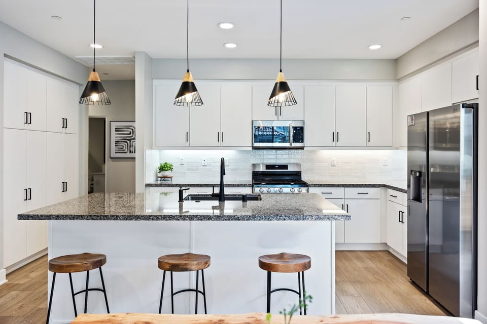 Cook, bake, and enjoy with the fully equipped kitchen.