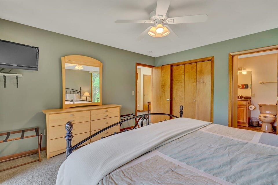 Master bedroom