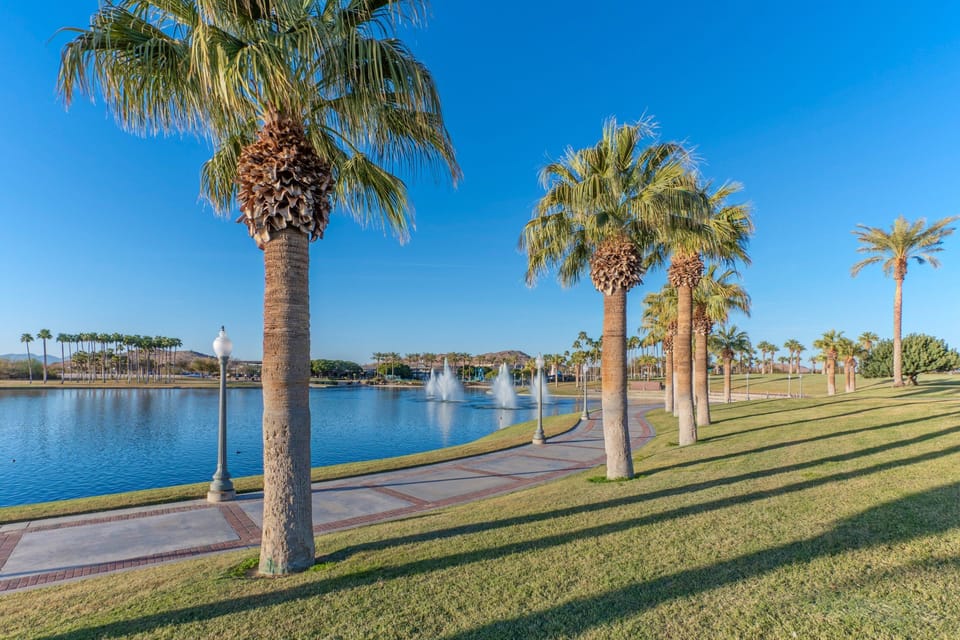 Walk the Corgett Trail to reach the 2 neighborhood lakes.