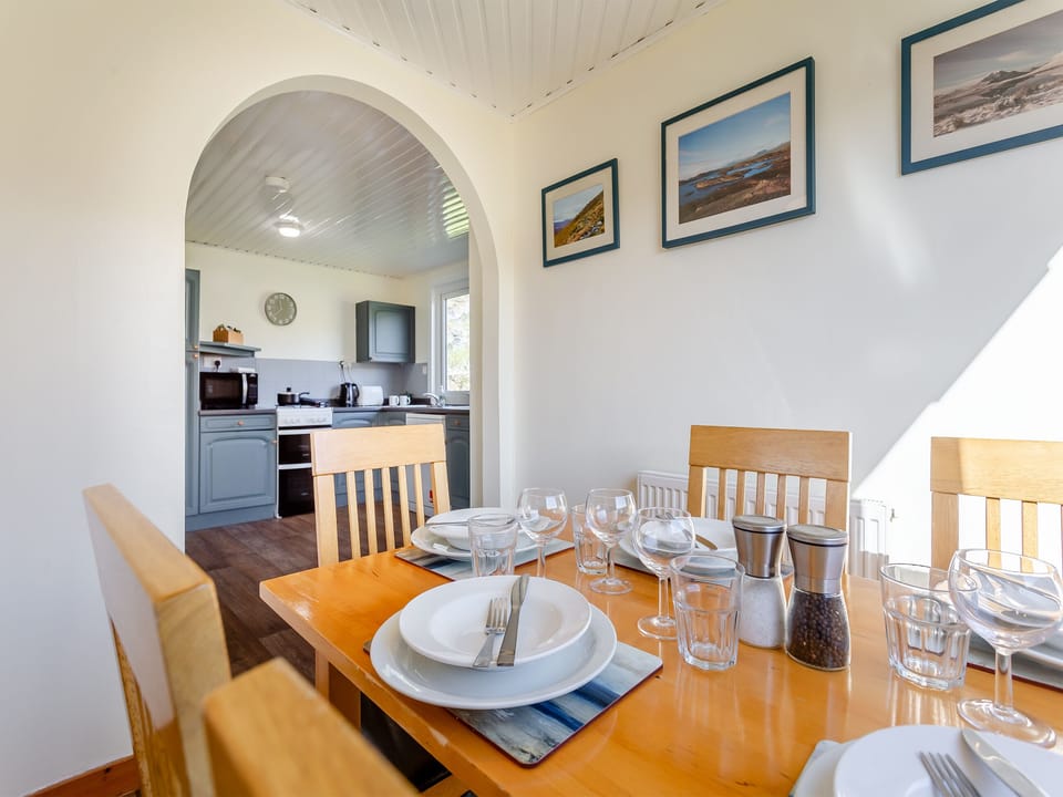 Dining Area | Inchnadamph Lodge properties - Walled Cottage - Inchnadamph Lodge Properties, Inchnadamph, near Lochinver