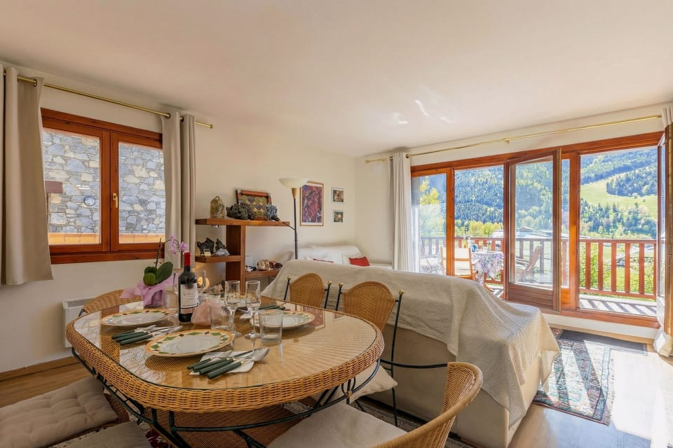 Living and dining room