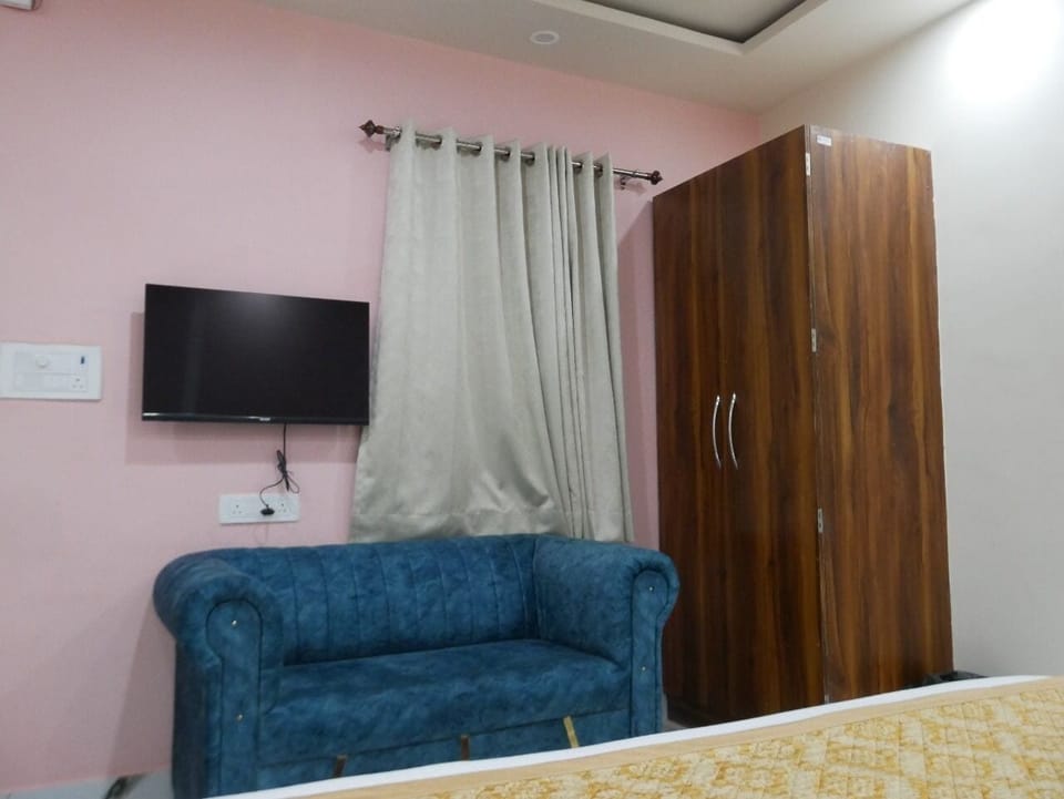 Deluxe Room | Free WiFi