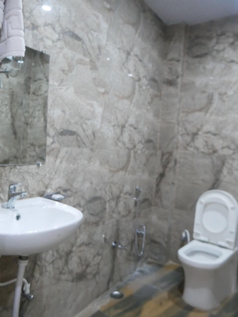Free toiletries, towels, soap, toilet paper