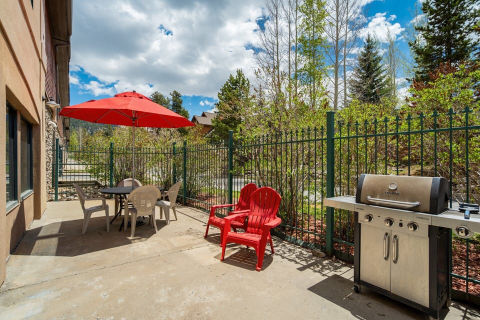 Grill up your favorites on the grill just off the pool deck