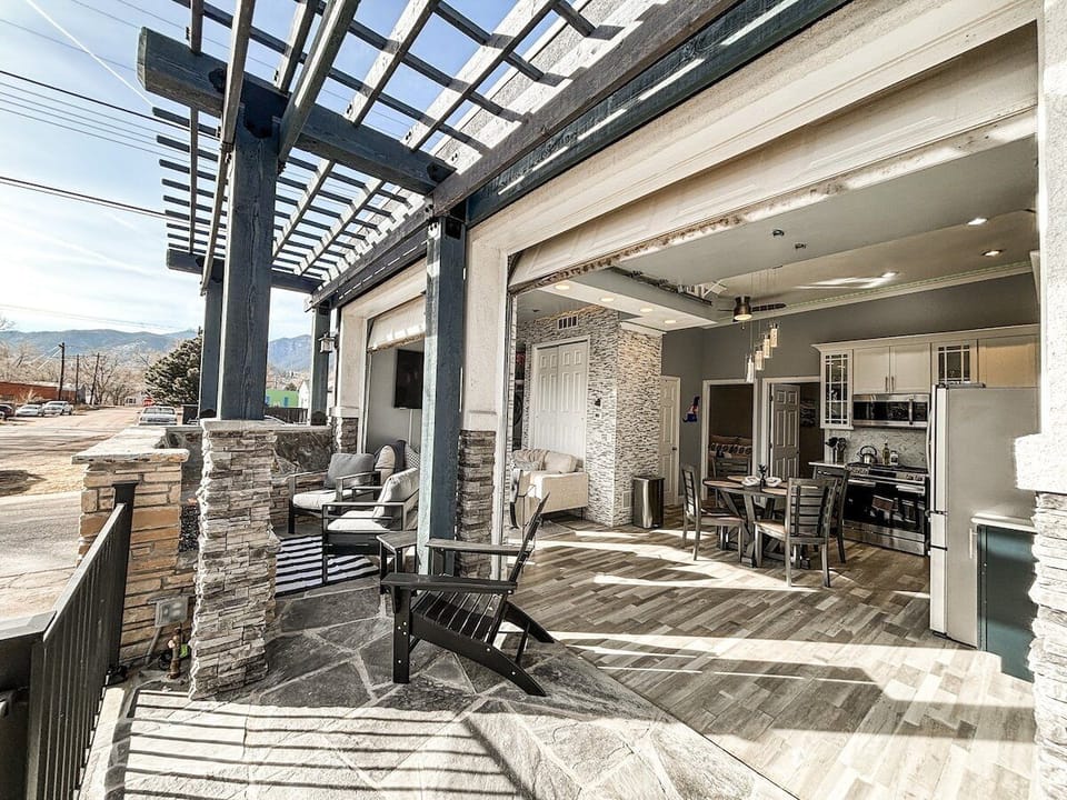 This newly remodeled garage conversion blends cozy comfort with standout amenities.