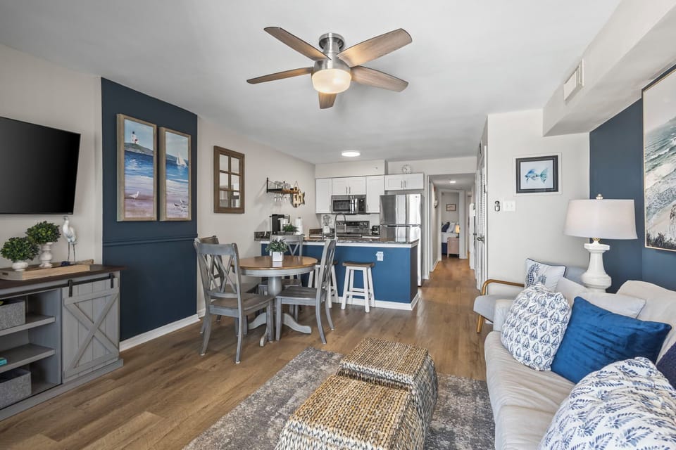 Royal Palms 606 - Living  into Dining & Kitchen