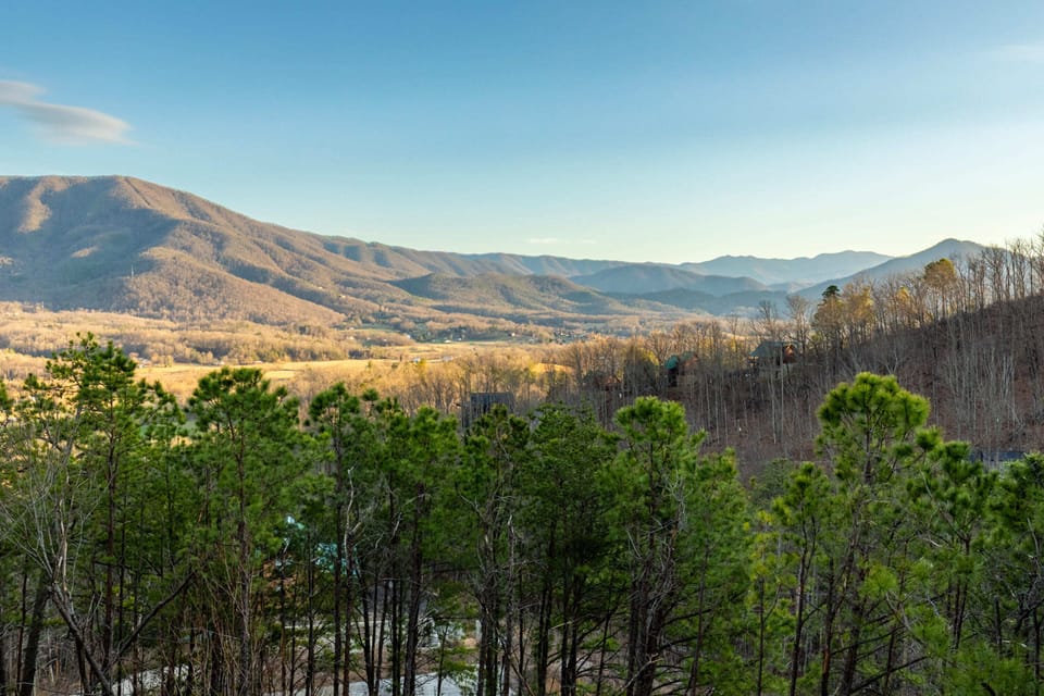 Signature Cabin, Multiple Beds, Kitchen, Mountain View | Balcony view