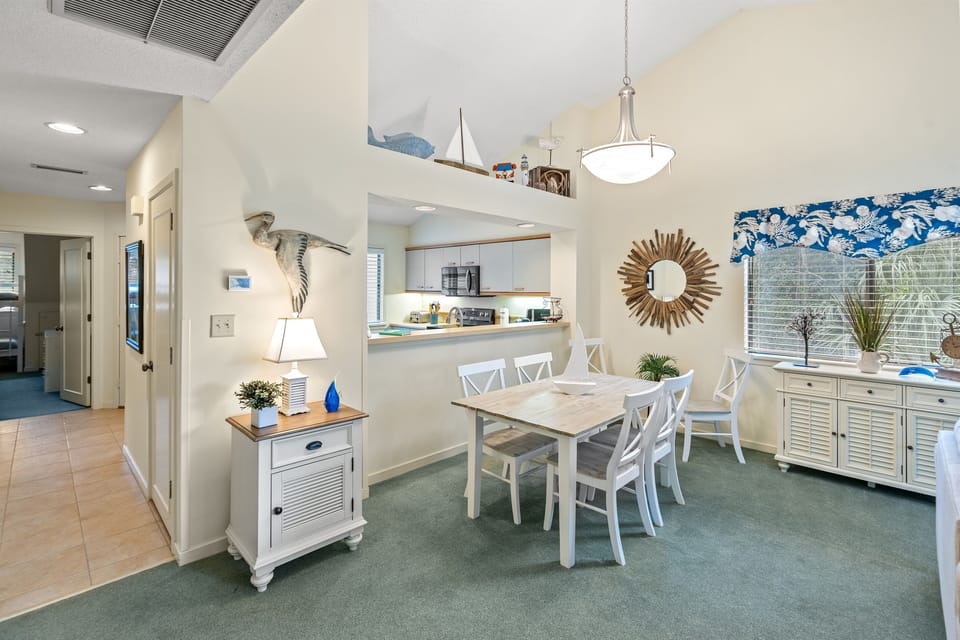 Dining / Kitchen