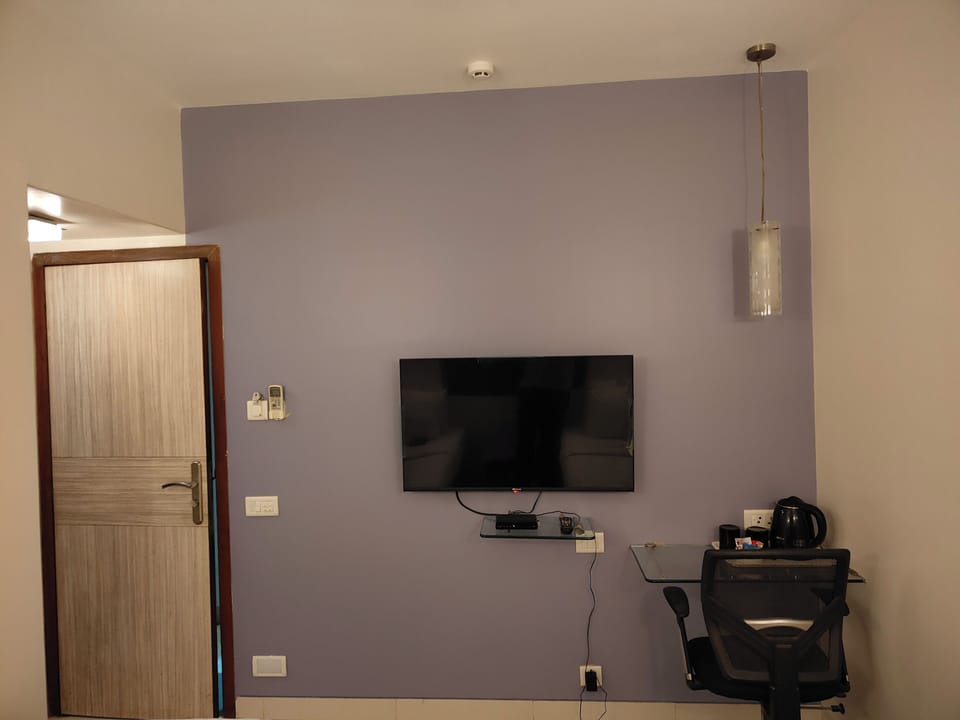 Standard Twin Room | Premium bedding, iron/ironing board, free WiFi, bed sheets