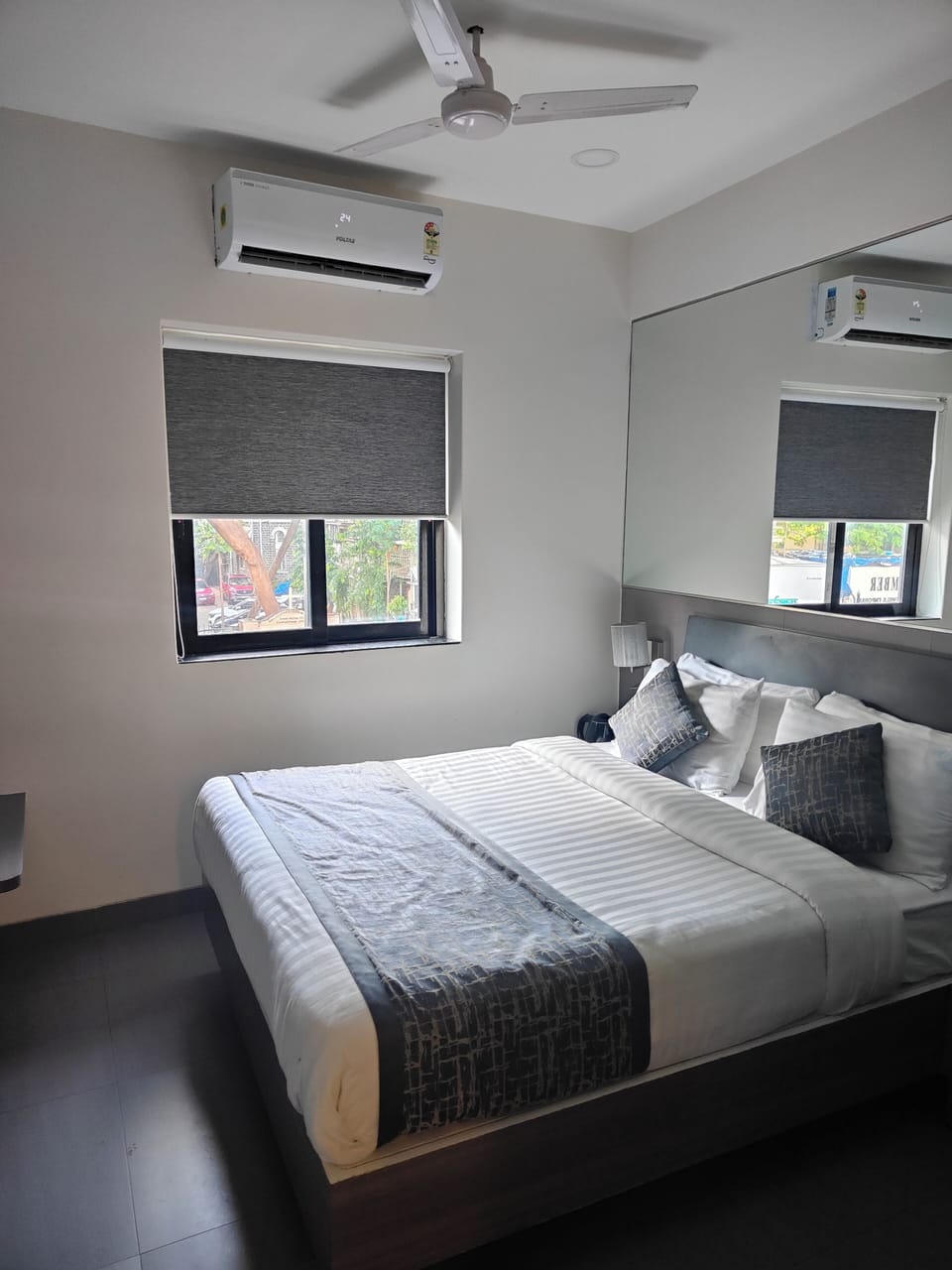 Standard Double Room | Premium bedding, iron/ironing board, free WiFi, bed sheets