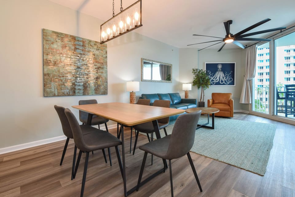 The Palms of Destin 2413 - Dining Table