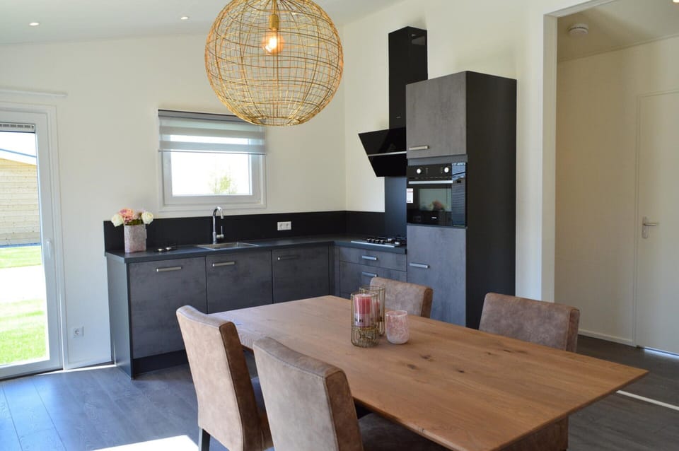 House | Dining