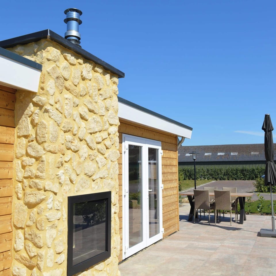House | Outdoor dining