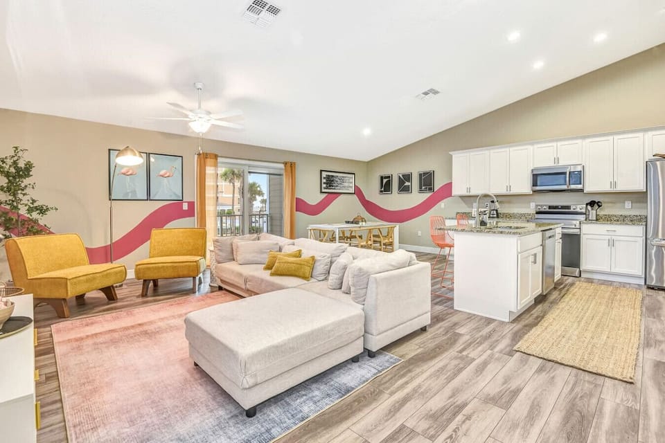 Spacious Living room