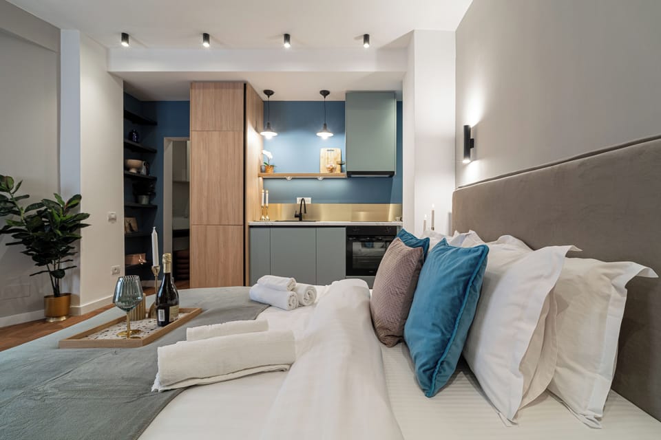Comfort Studio | Egyptian cotton sheets, premium bedding, memory foam beds