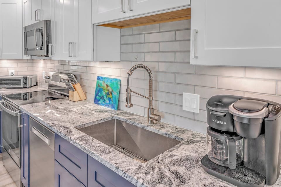 Kitchen view 3
