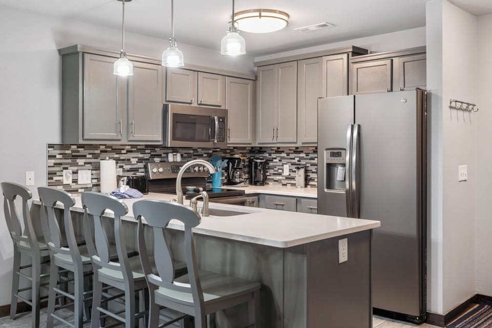 Full Kitchen
