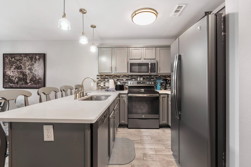 Full Kitchen