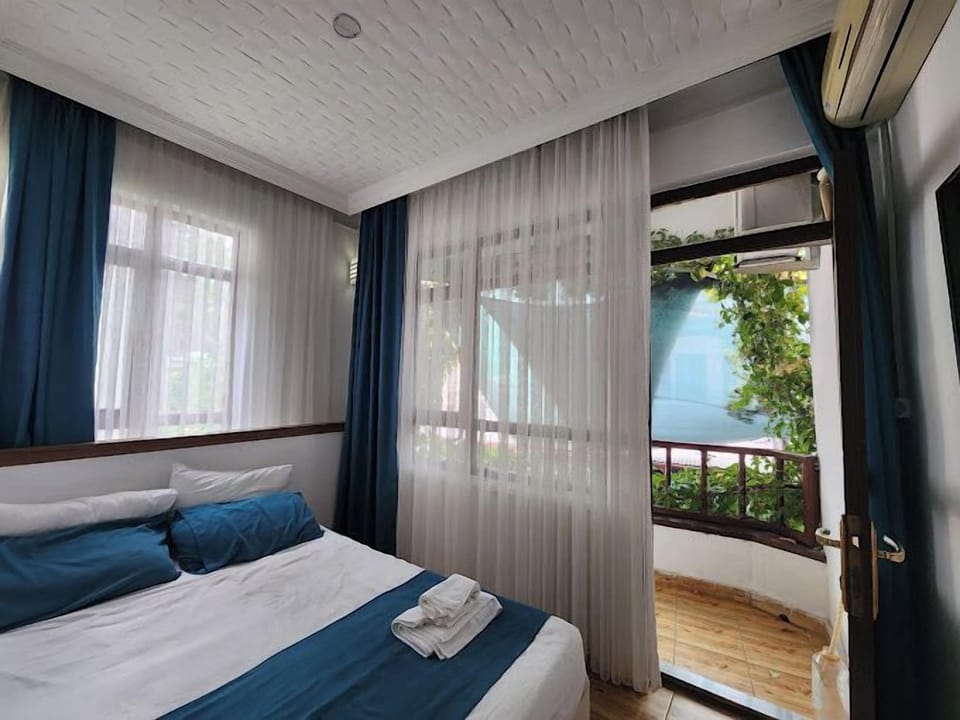Double or Twin Room, City View | Free WiFi