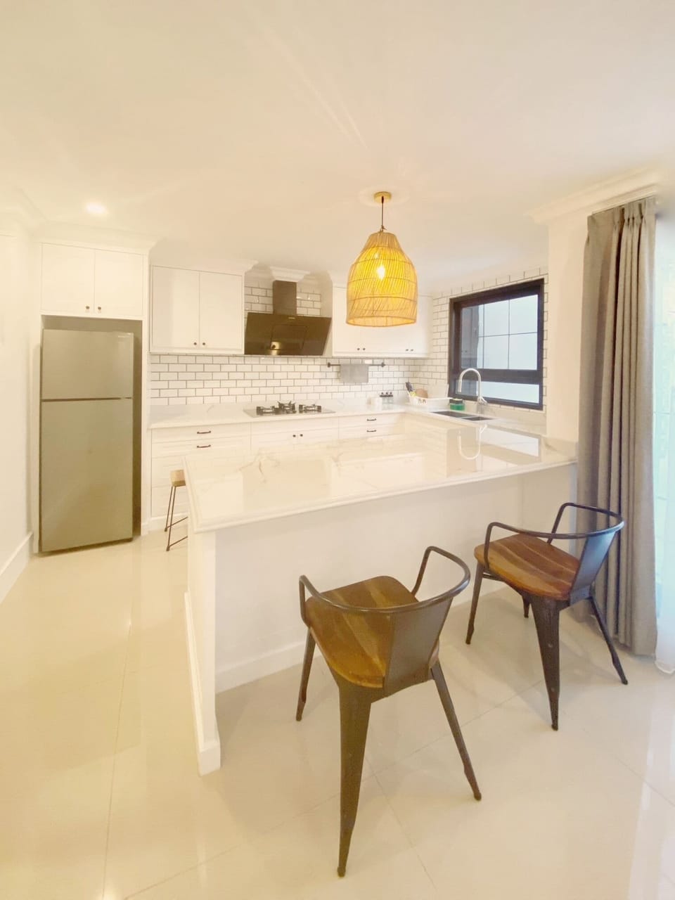Comfort Apartment, 2 Bedrooms, City View | Private kitchen