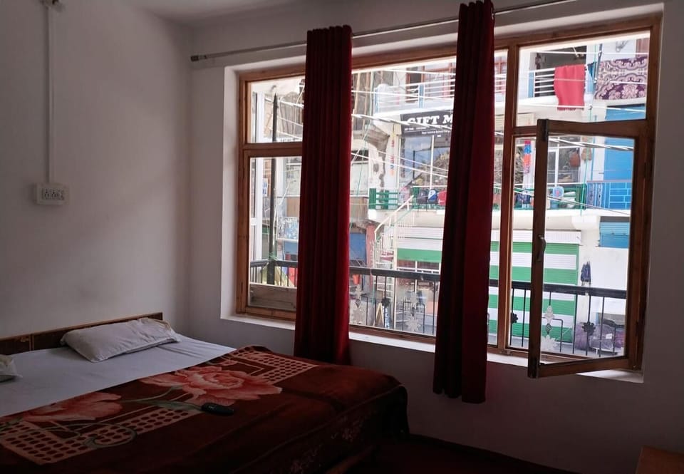 Classic Room | Desk, WiFi (free)
