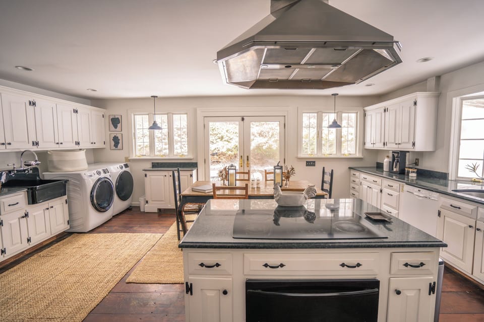 What farmhouse is complete without a fabulous kitchen?
