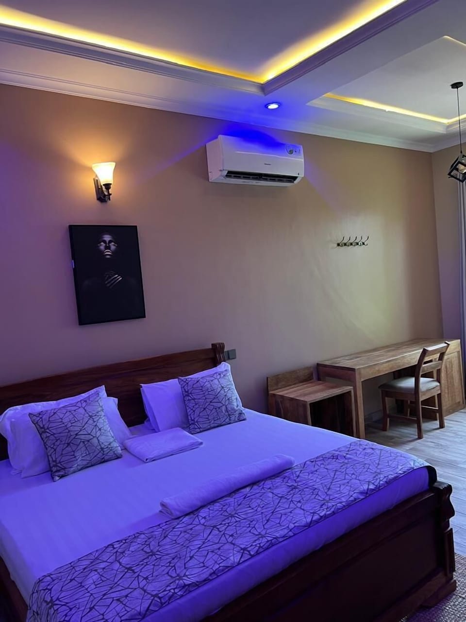 Deluxe Room | Desk, laptop workspace, free WiFi